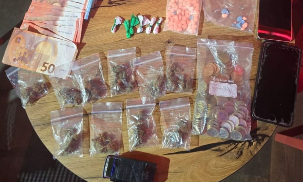 Drugs discovered in fire extinguishers and sofa covers in stores in the English section of Benidorm – Costa Blanca Daily