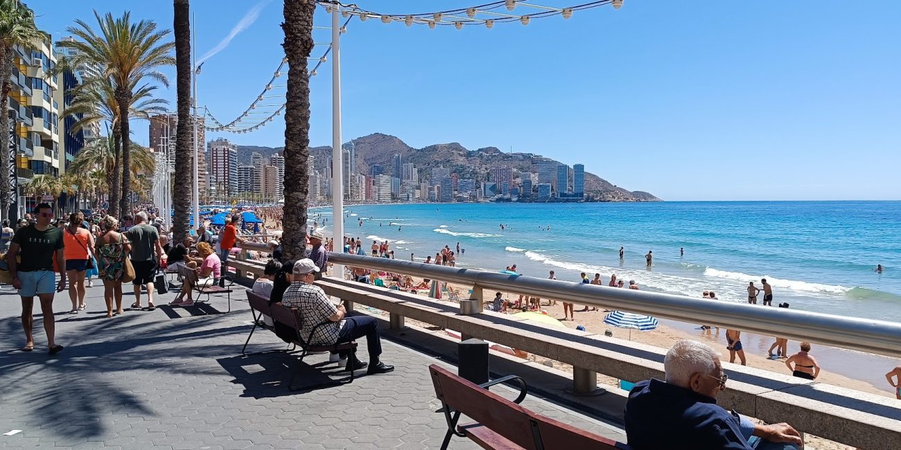 Spain launches the new travel season with nearly 7,500 places for pensioners at 50 euros