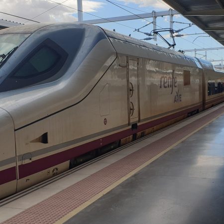 Traveling from Valencia to Alicante will take less than an hour in 2027
