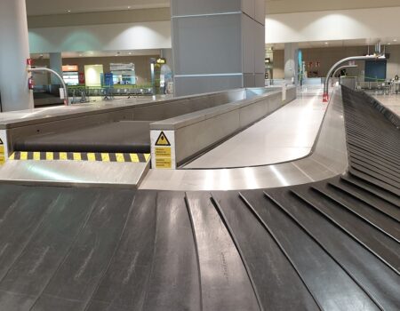 National Police in Murcia find suitcase stolen at Barcelona-El Prat airport